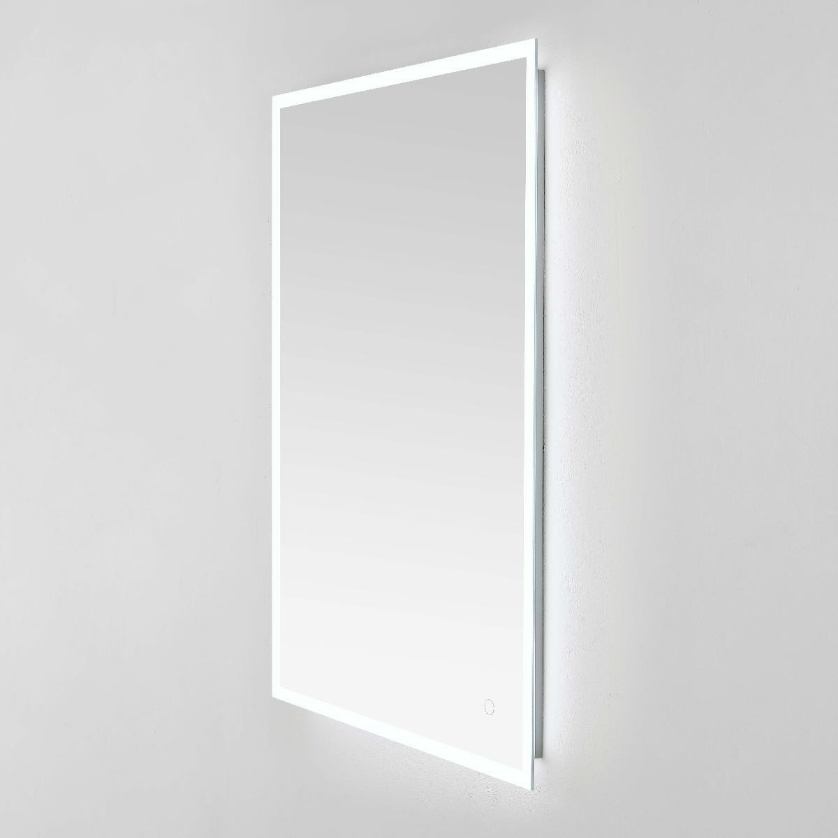 Safavieh Houston 24 LED Mirror, Silver / White - Silver / White