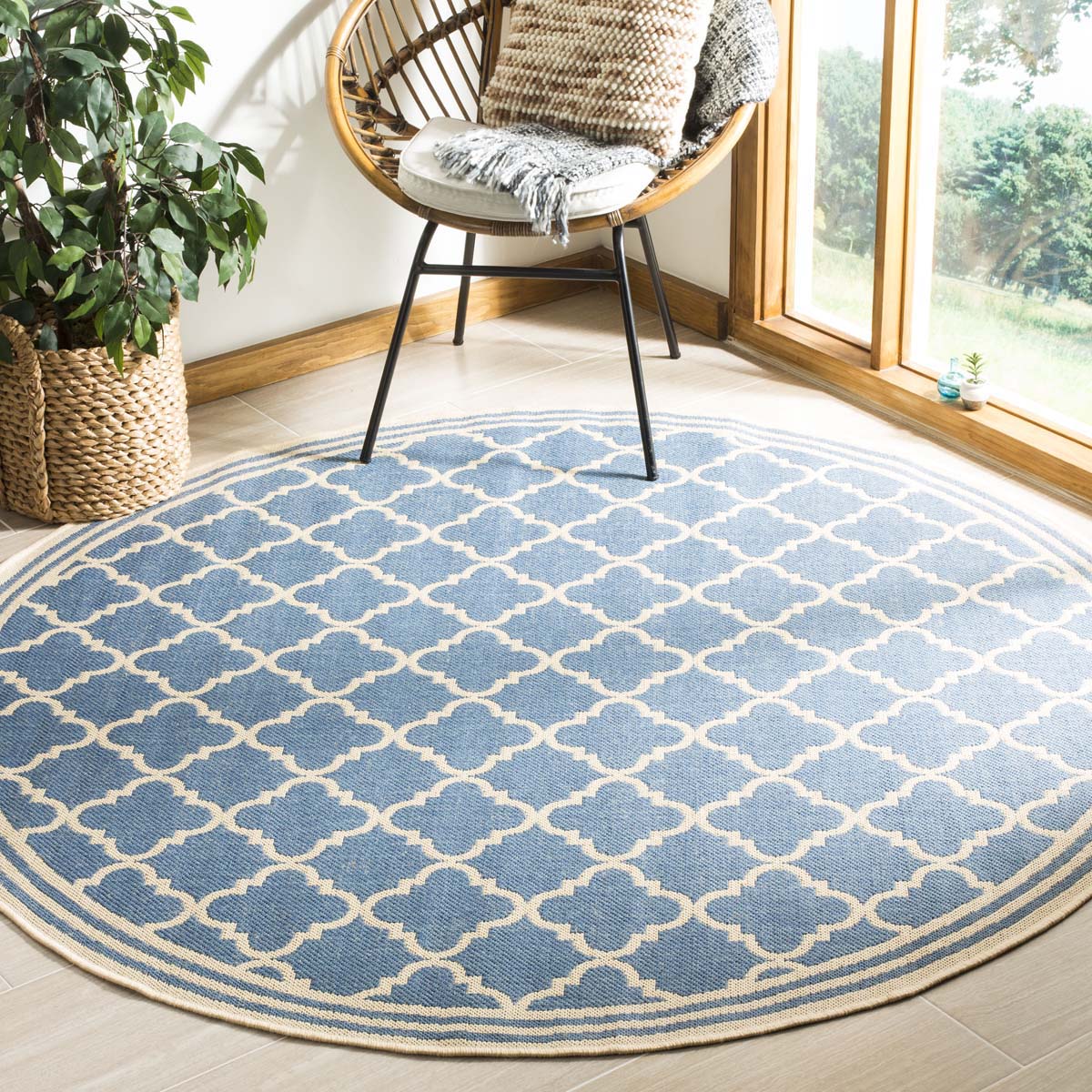 Safavieh Linden 100 121 Rug, LND121 - Blue / Creme