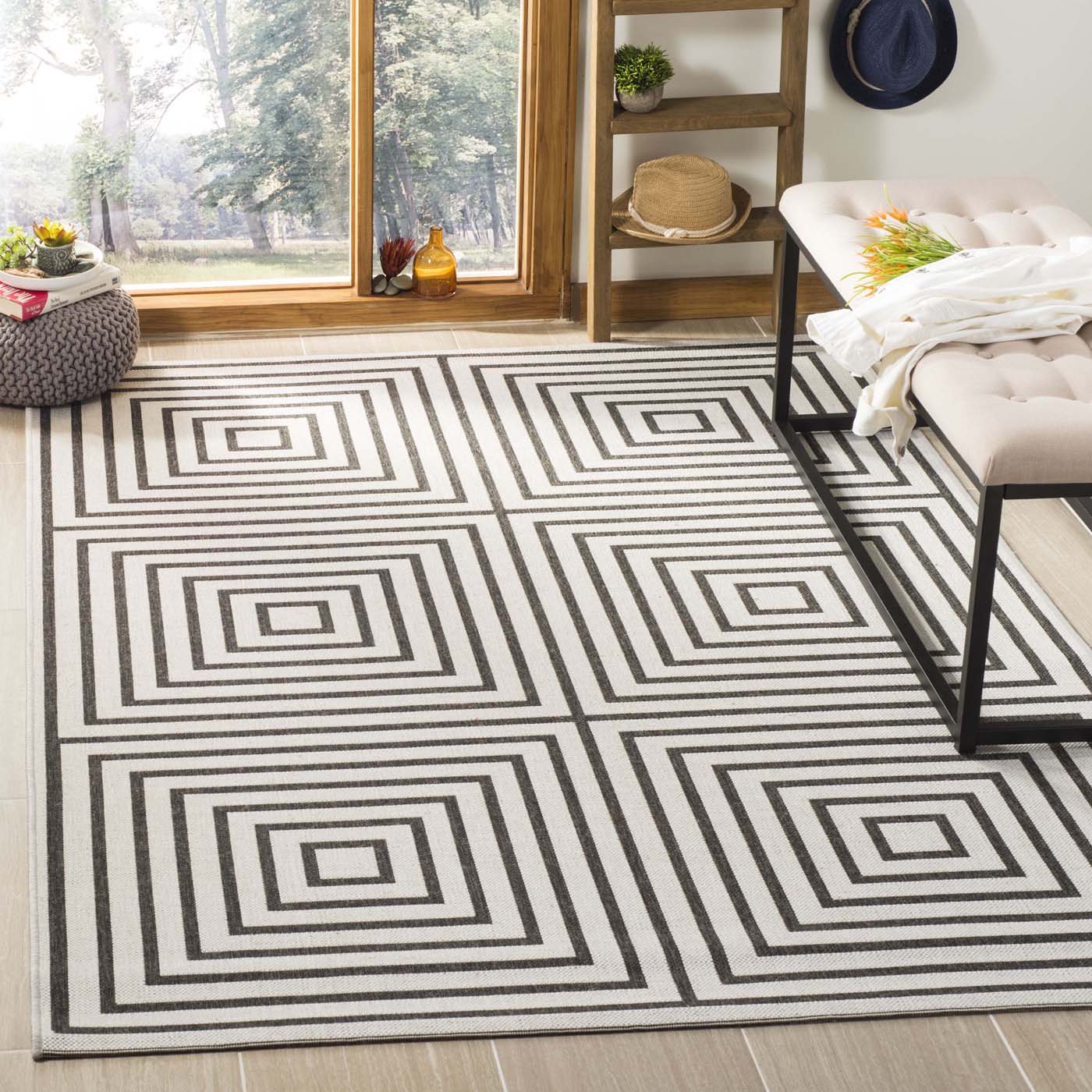 Safavieh Linden 123 Rug, LND123 - Light Grey / Charcoal