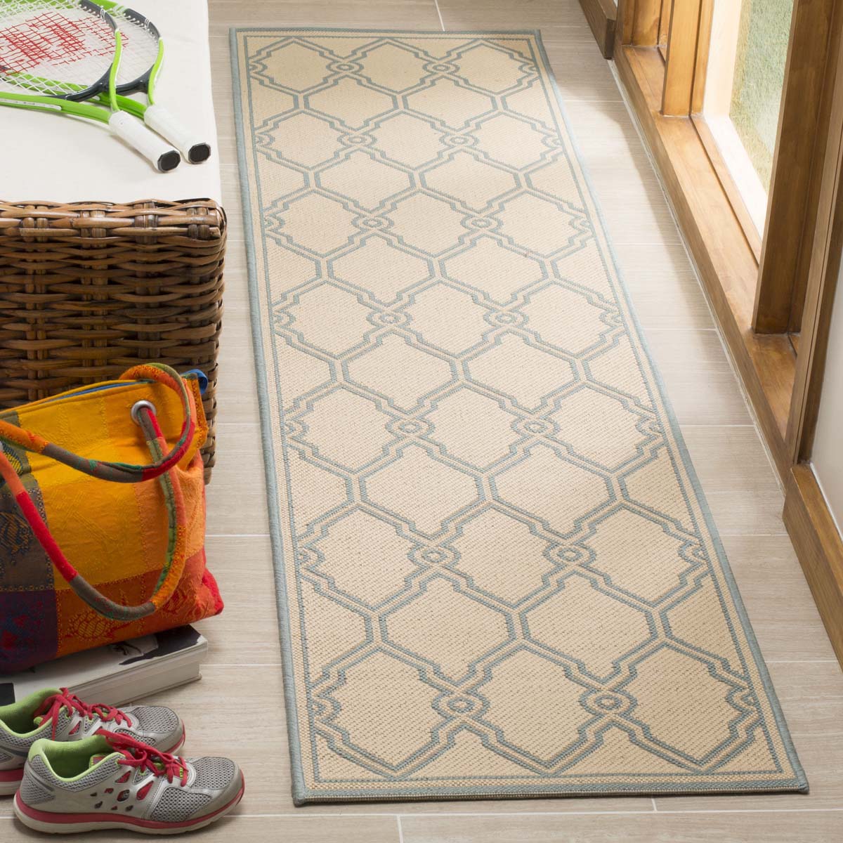 Safavieh Linden 100 124 Rug, LND124 - Cream / Aqua