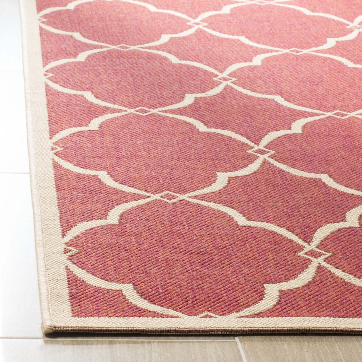 Safavieh Linden 100 125 Rug, LND125 - Red / Creme