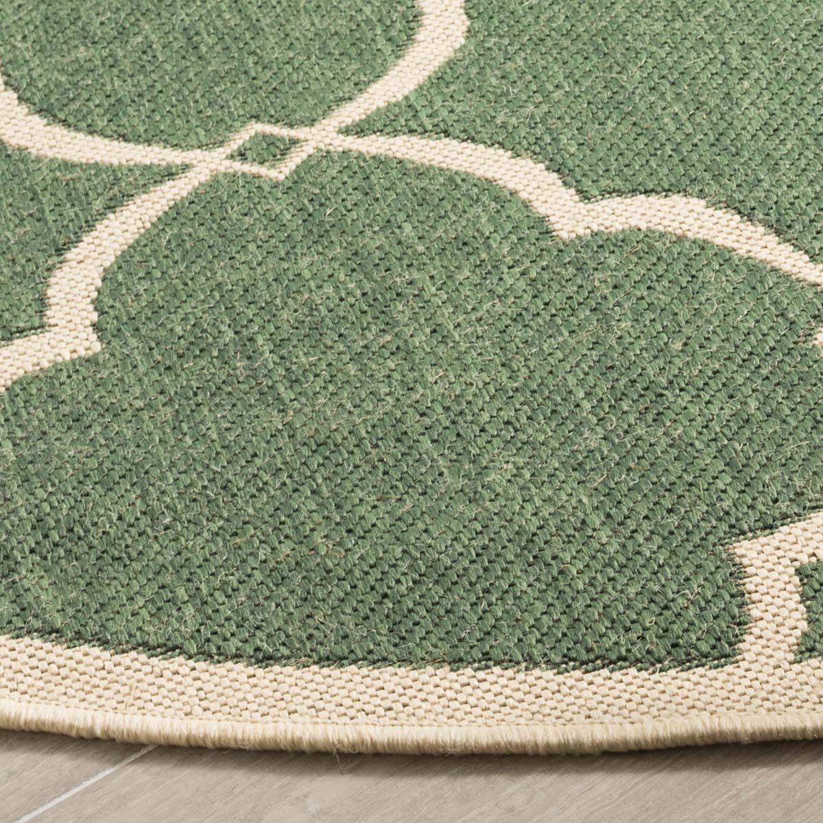 Safavieh Linden 100 125 Rug, LND125 - Green / Creme