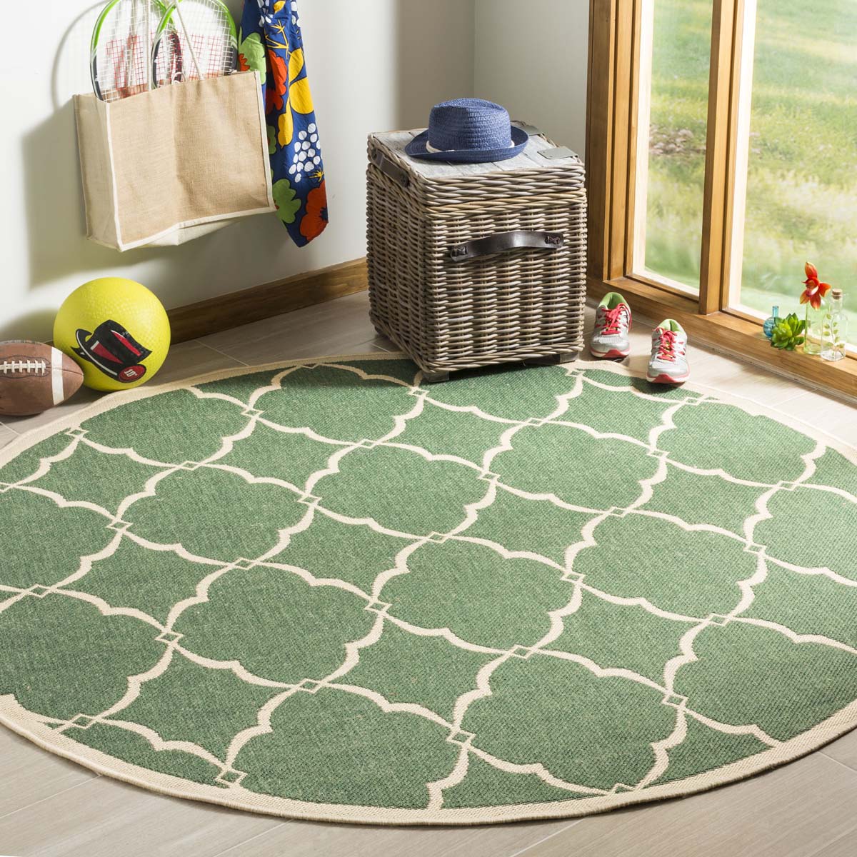 Safavieh Linden 100 125 Rug, LND125 - Green / Creme