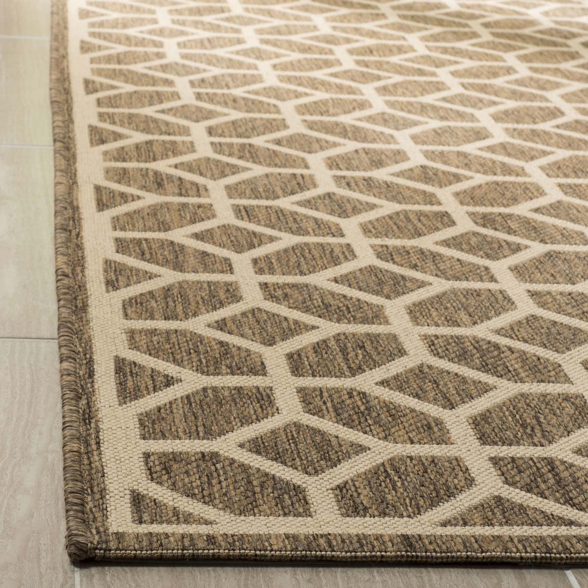 Safavieh Linden 100 127 Rug, LND127 - Beige / Cream