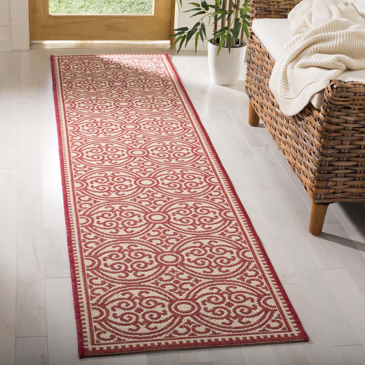 Safavieh Linden 100 134 Rug, LND134 - Red / Creme