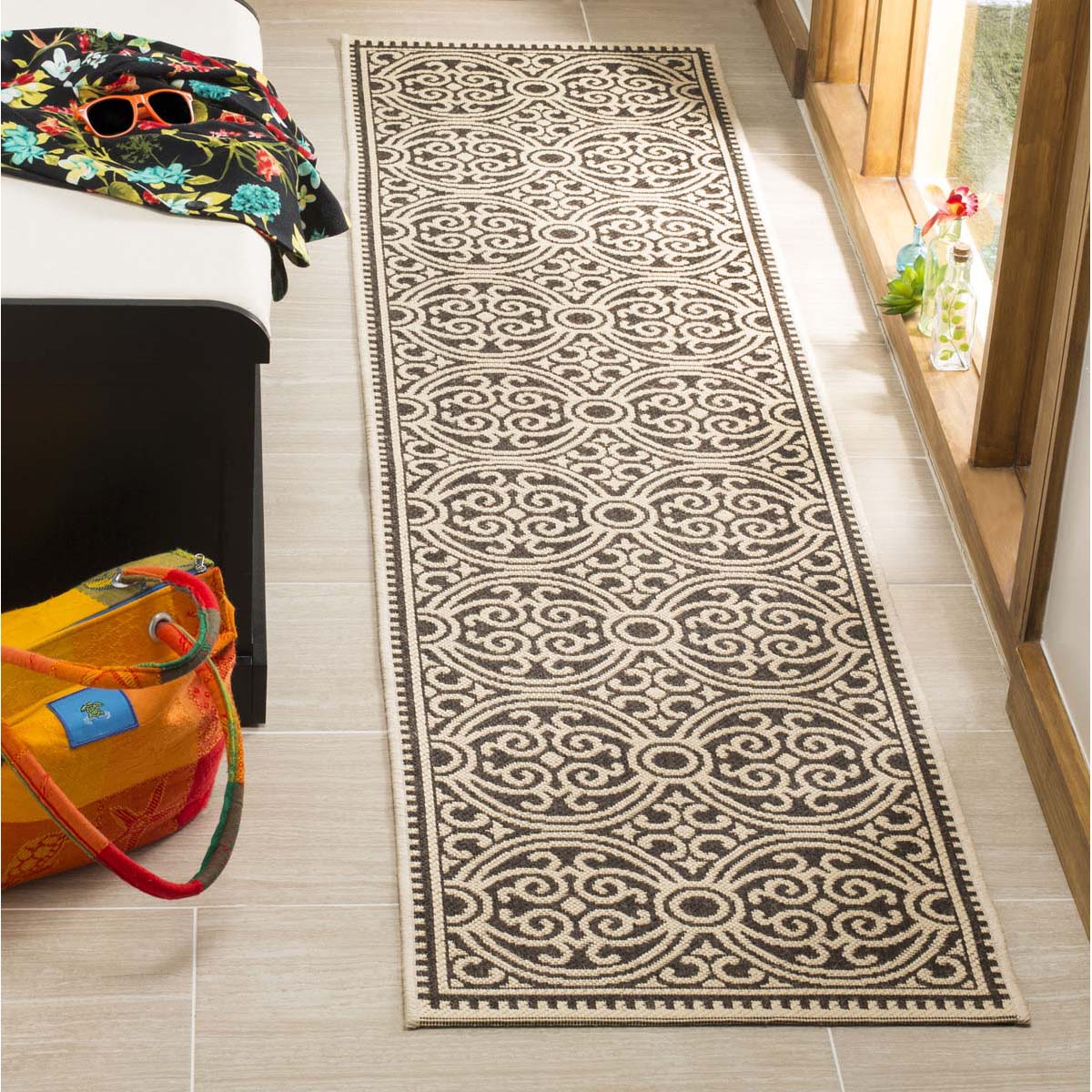 Safavieh Linden 100 134 Rug, LND134 - Creme / Brown