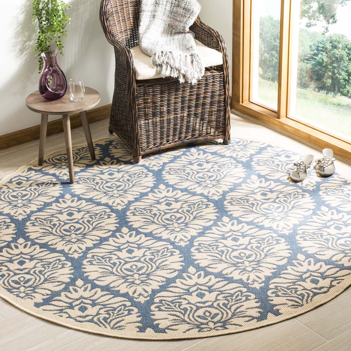 Safavieh Linden 100 135 Rug, LND135 - Blue / Creme