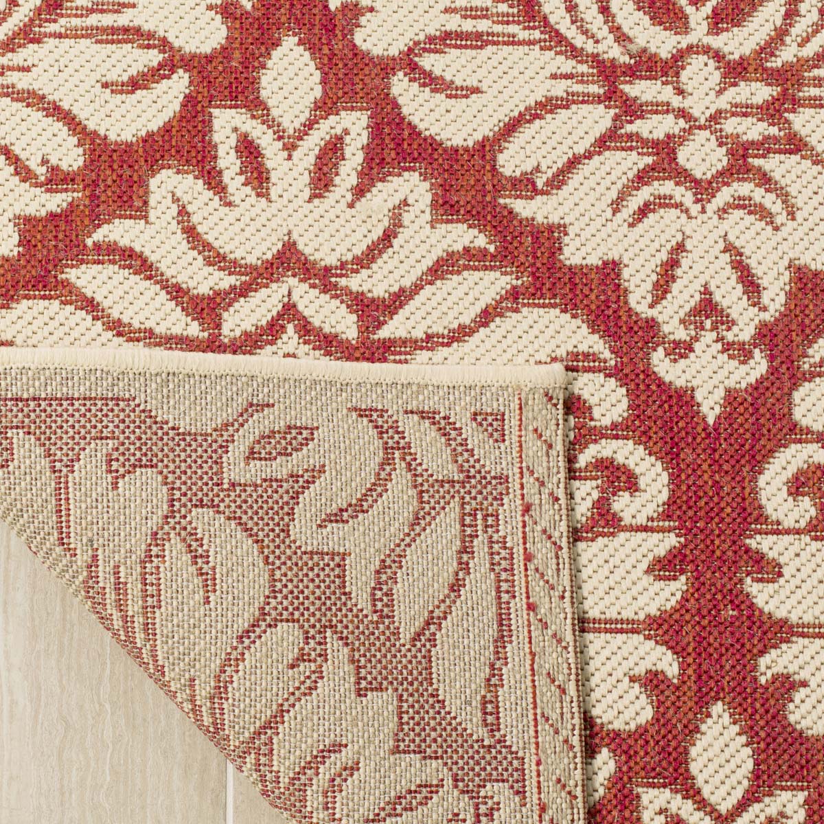 Safavieh Linden 100 135 Rug, LND135 - Red / Creme