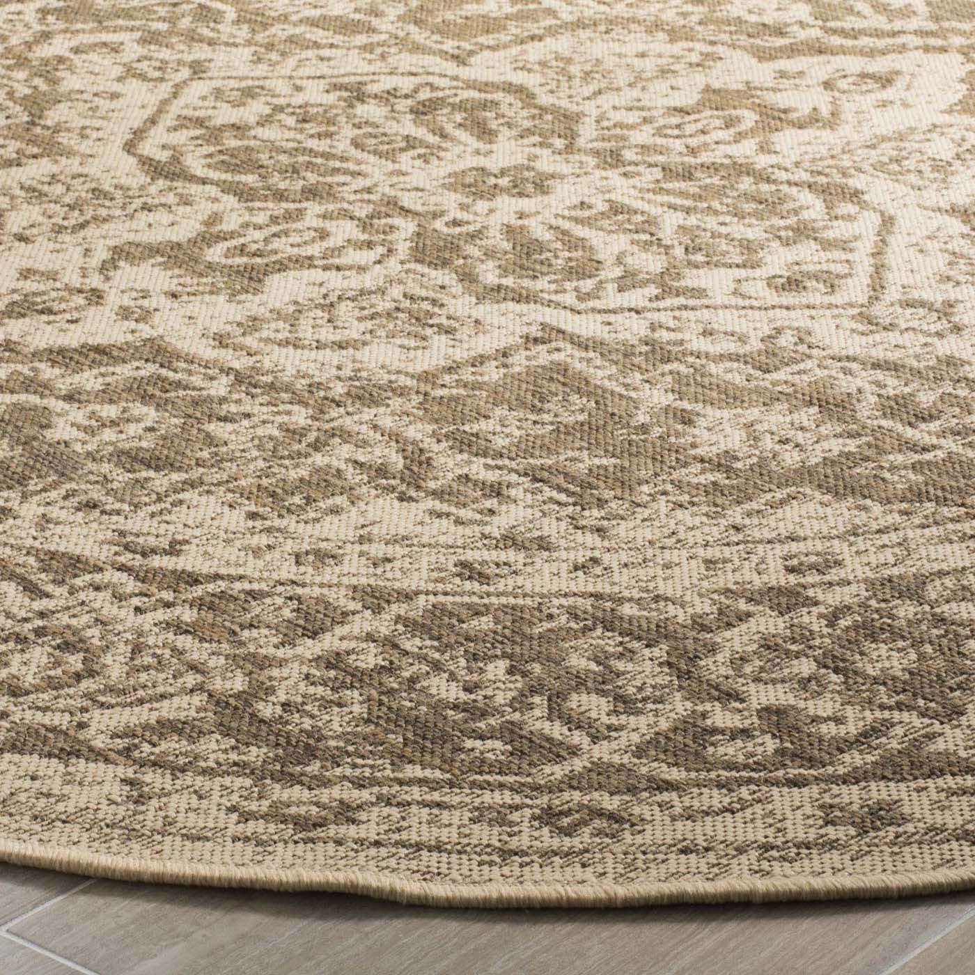 Safavieh Linden 137 Rug, LND137 - Beige / Cream