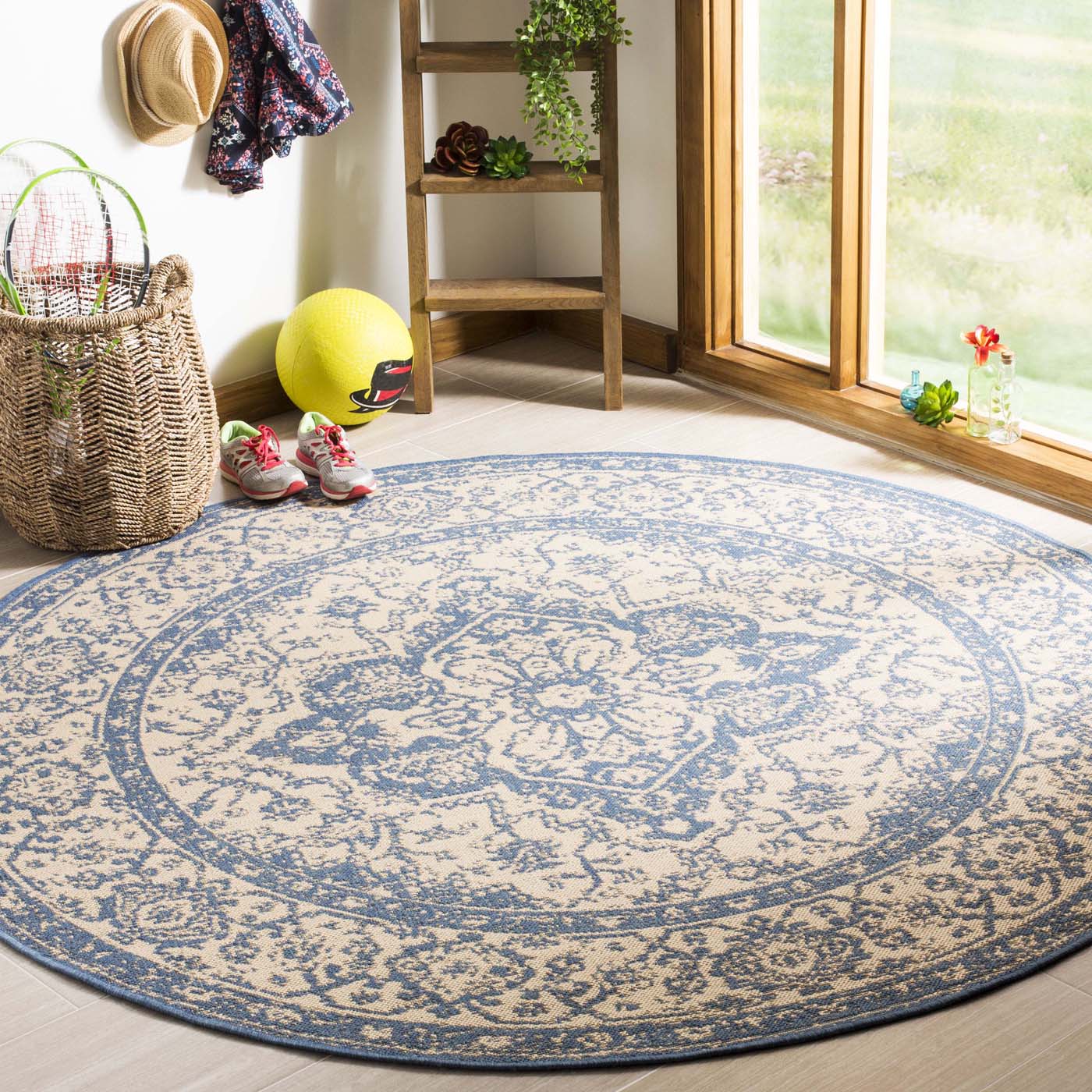 Safavieh Linden 137 Rug, LND137 - Cream / Blue