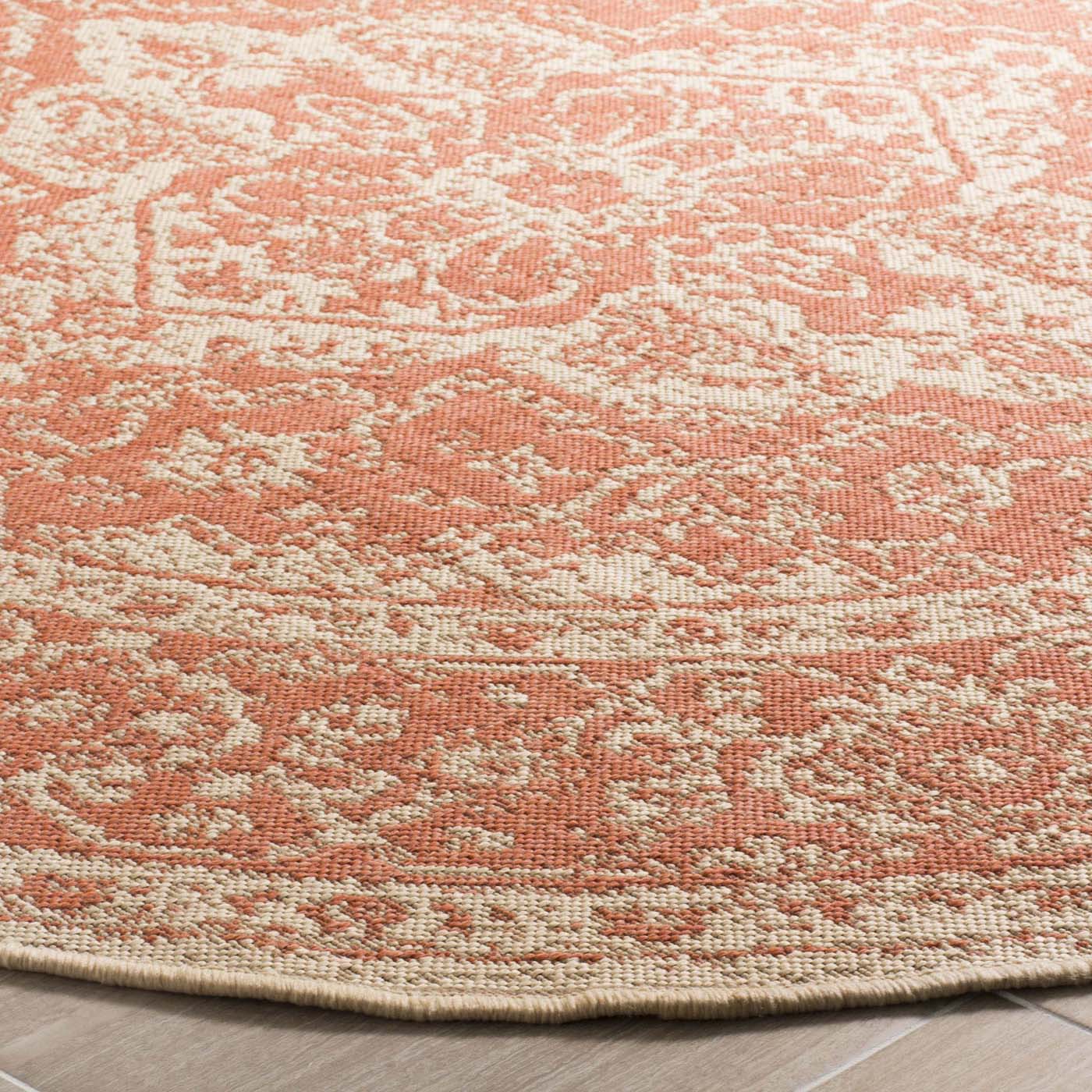 Safavieh Linden 137 Rug, LND137 - Rust / Creme