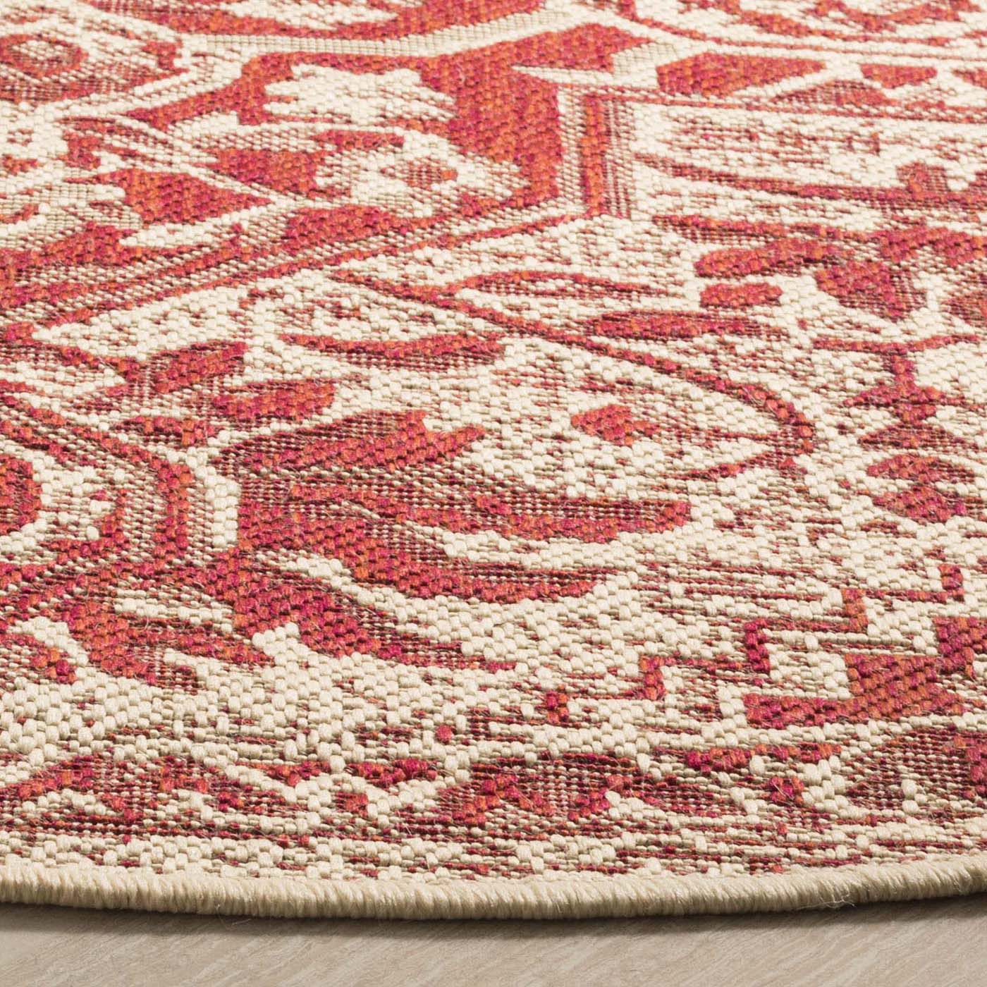 Safavieh Linden 138 Rug, LND138 - Red / Creme
