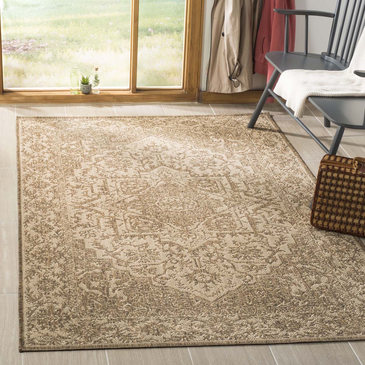 Safavieh Linden 100 139 Rug, LND139 - Cream / Beige
