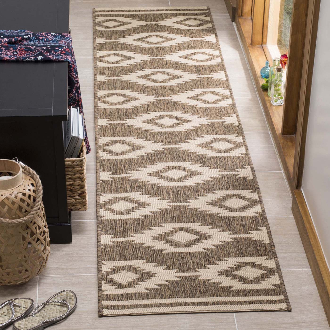 Safavieh Linden 171 Rug, LND171 - Cream / Beige