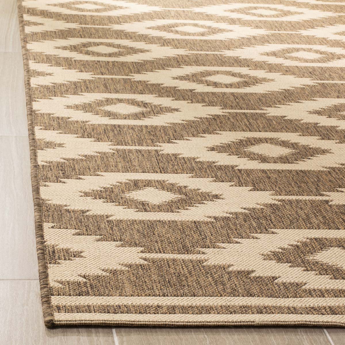 Safavieh Linden 100 171 Rug, LND171 - Cream / Beige