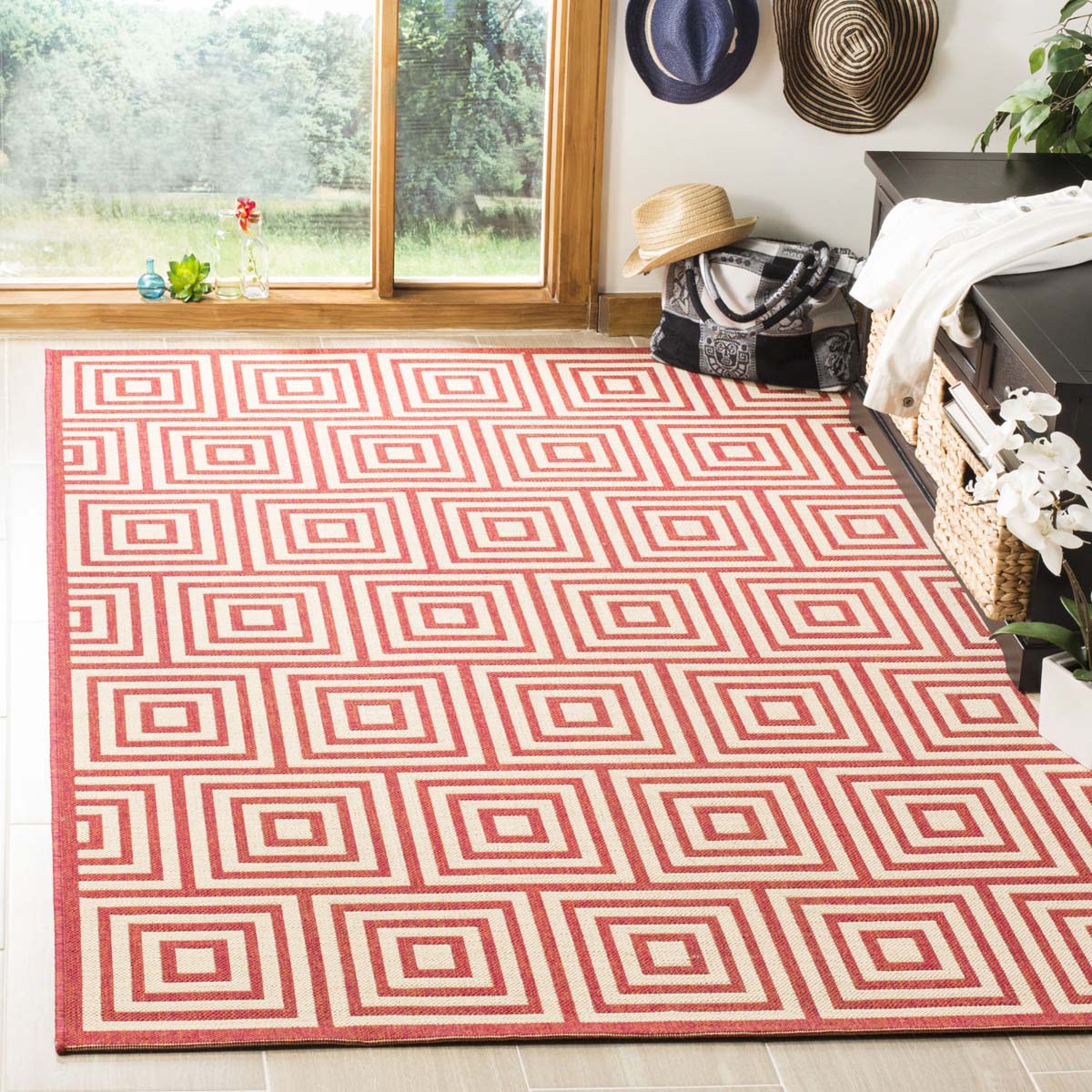 Safavieh Linden 100 173 Rug, LND173 - Red / Creme