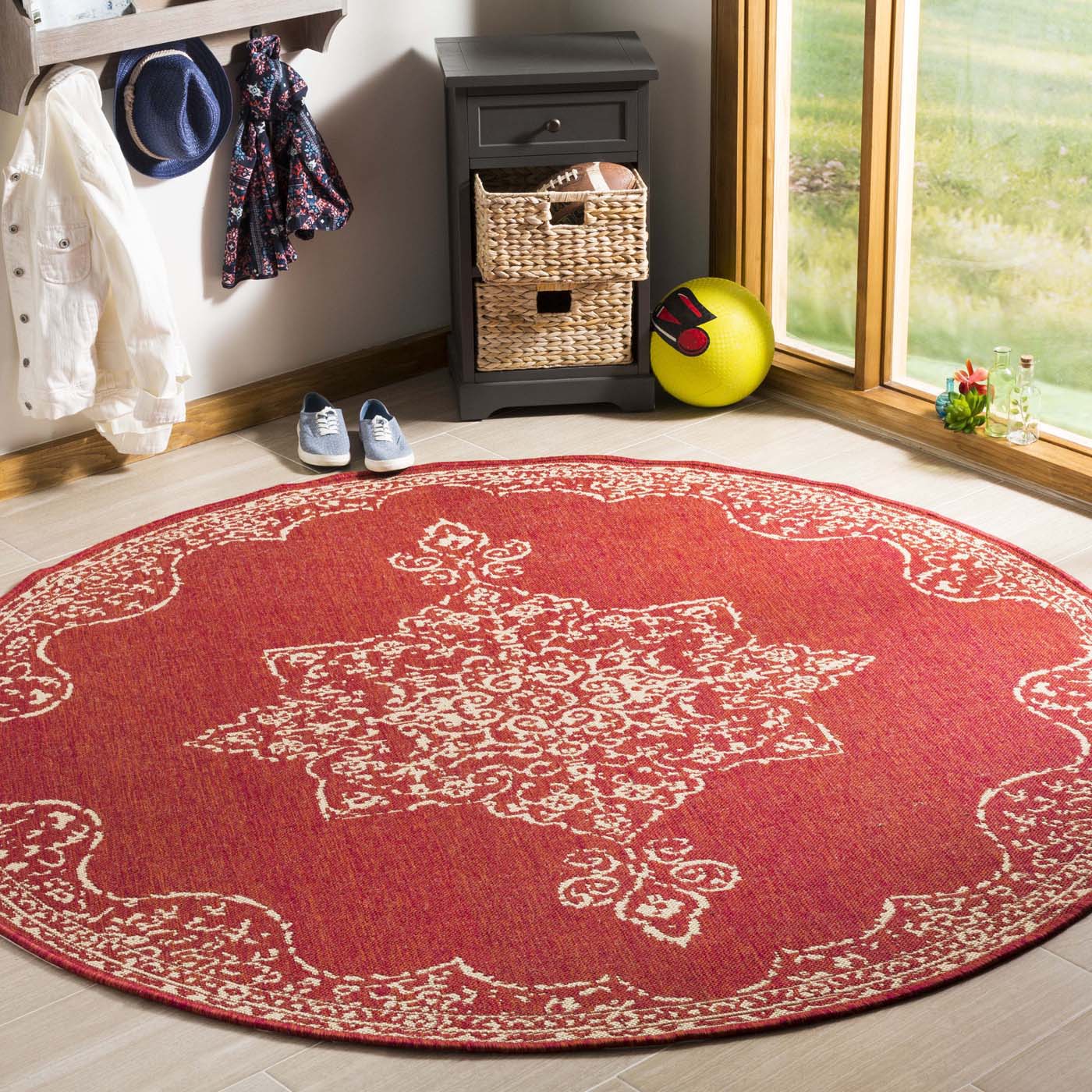 Safavieh Linden 180 Rug, LND180 - Red / Creme