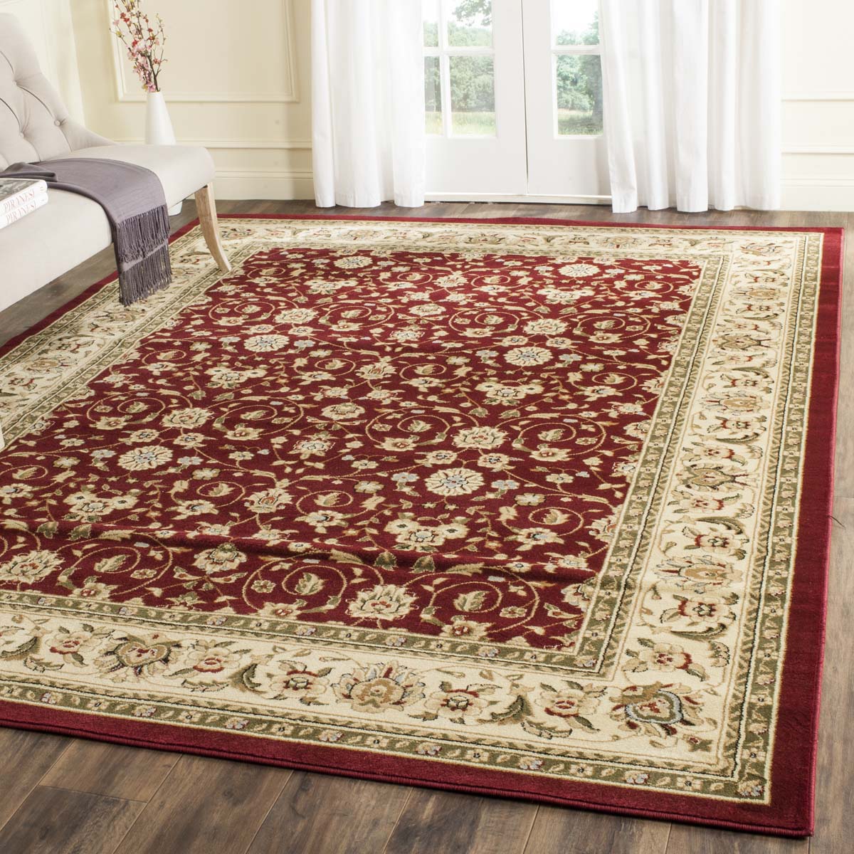 Safavieh Lyndhurst 312 Rug, LNH312 - Red / Ivory