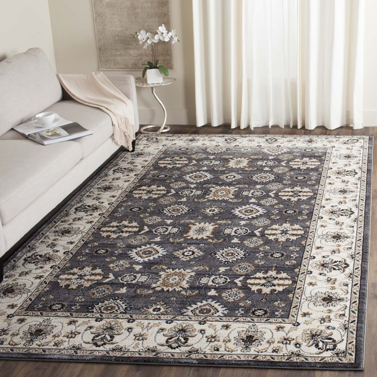 Safavieh Lyndhurst 332 Rug, LNH332 - Grey / Cream