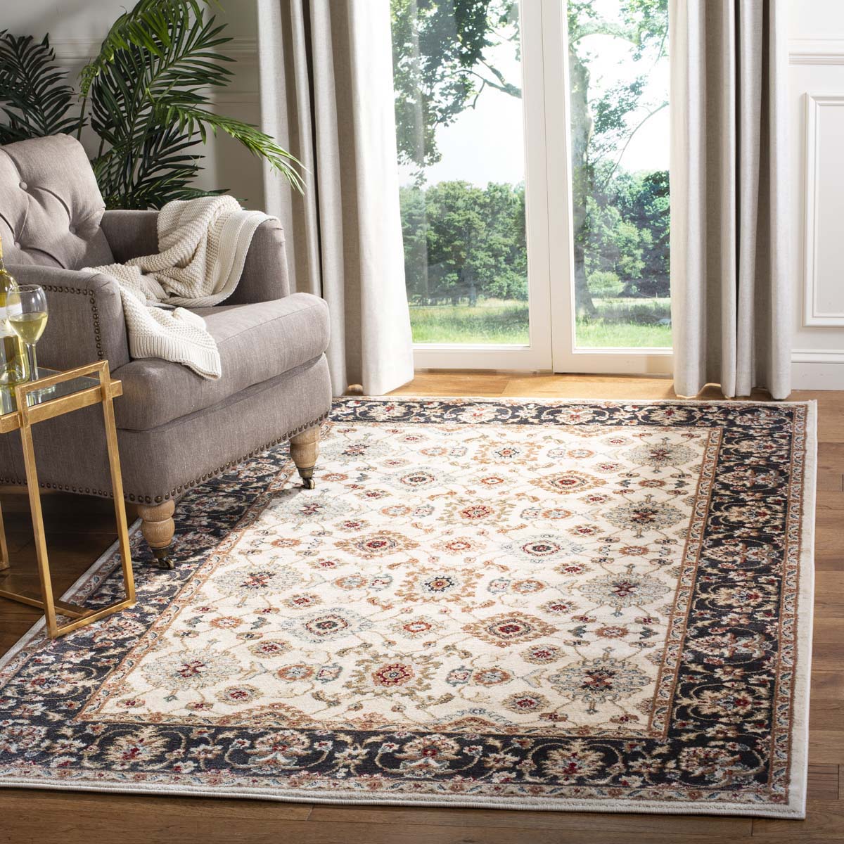 Safavieh Lyndhurst 332 Rug, LNH332 - Cream / Navy