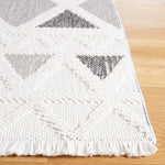 Safavieh Lotus 102 Rug, LOT102 - Ivory / Dark Grey