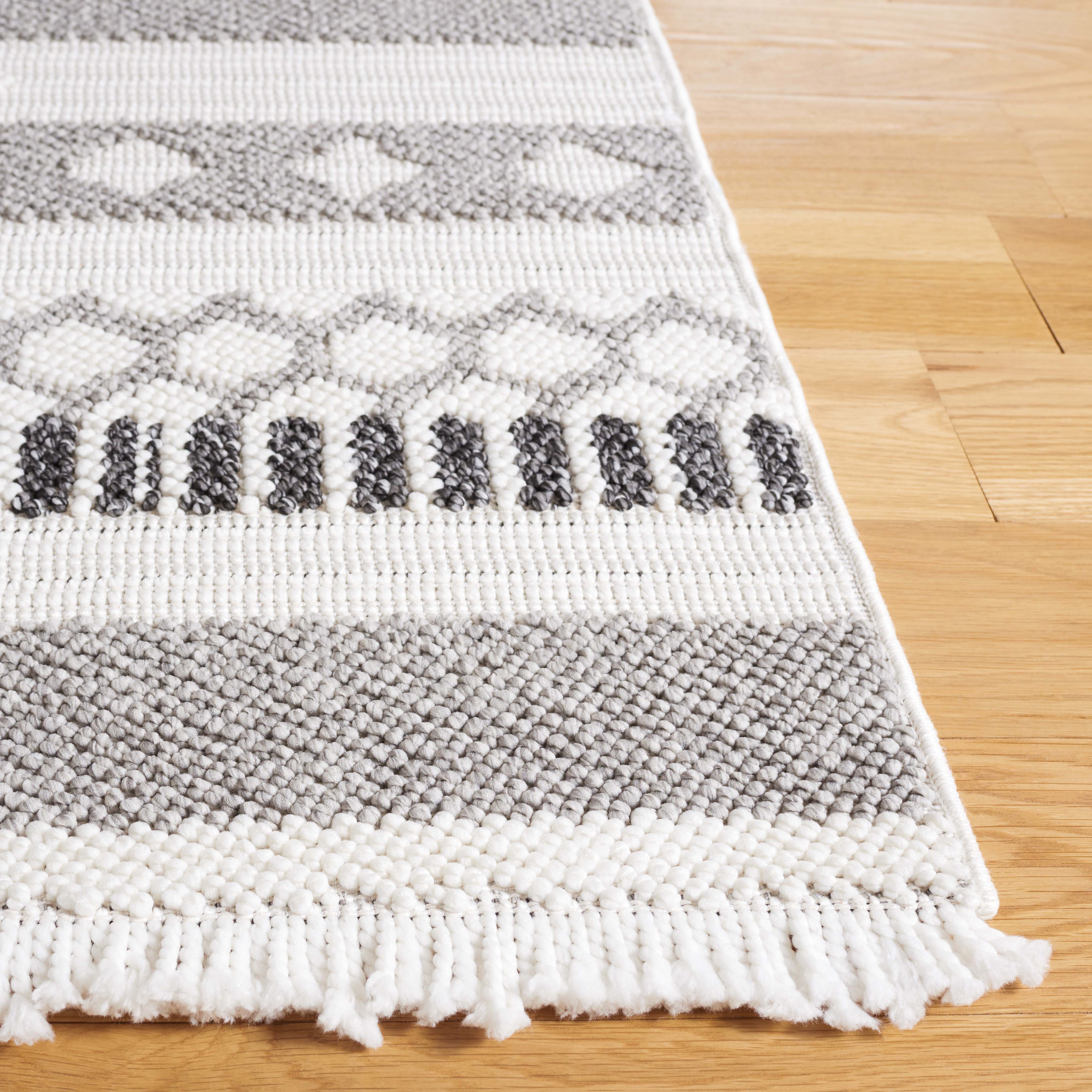 Safavieh Lotus 107 Rug, LOT107 - Ivory / Dark Grey