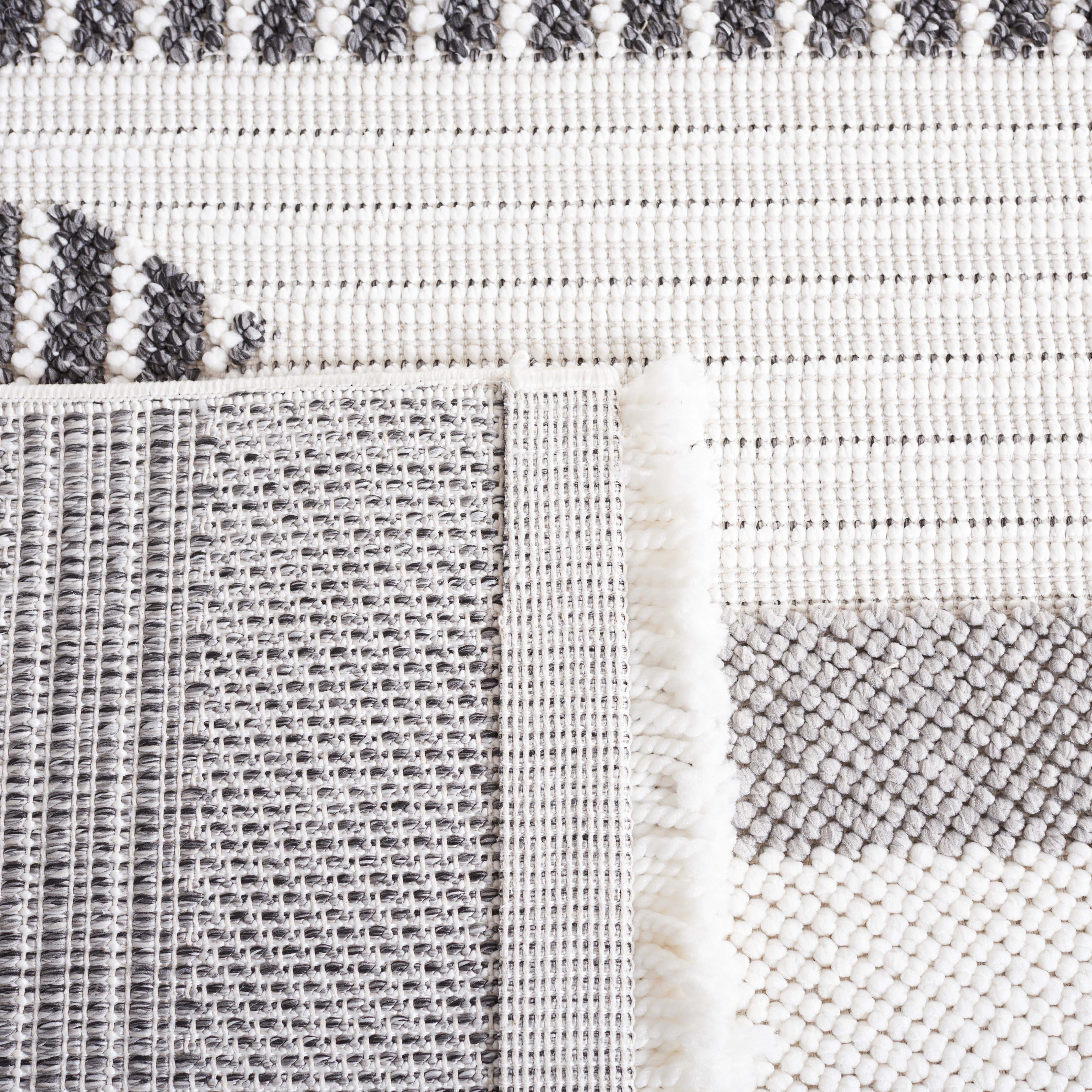 Safavieh Lotus 107 Rug, LOT107 - Ivory / Dark Grey