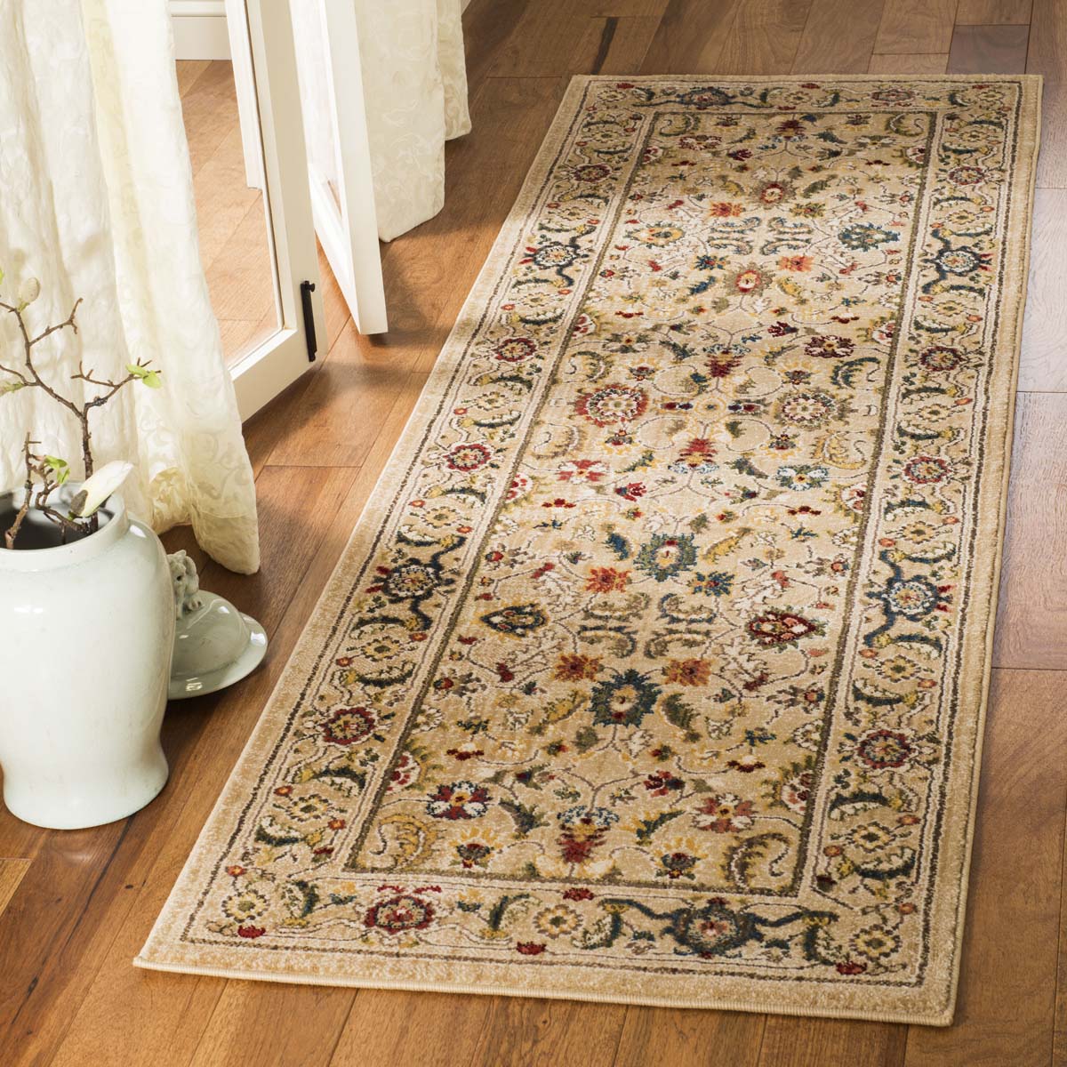 LRL1299E-28-ROOM_a0ca6fab-5523