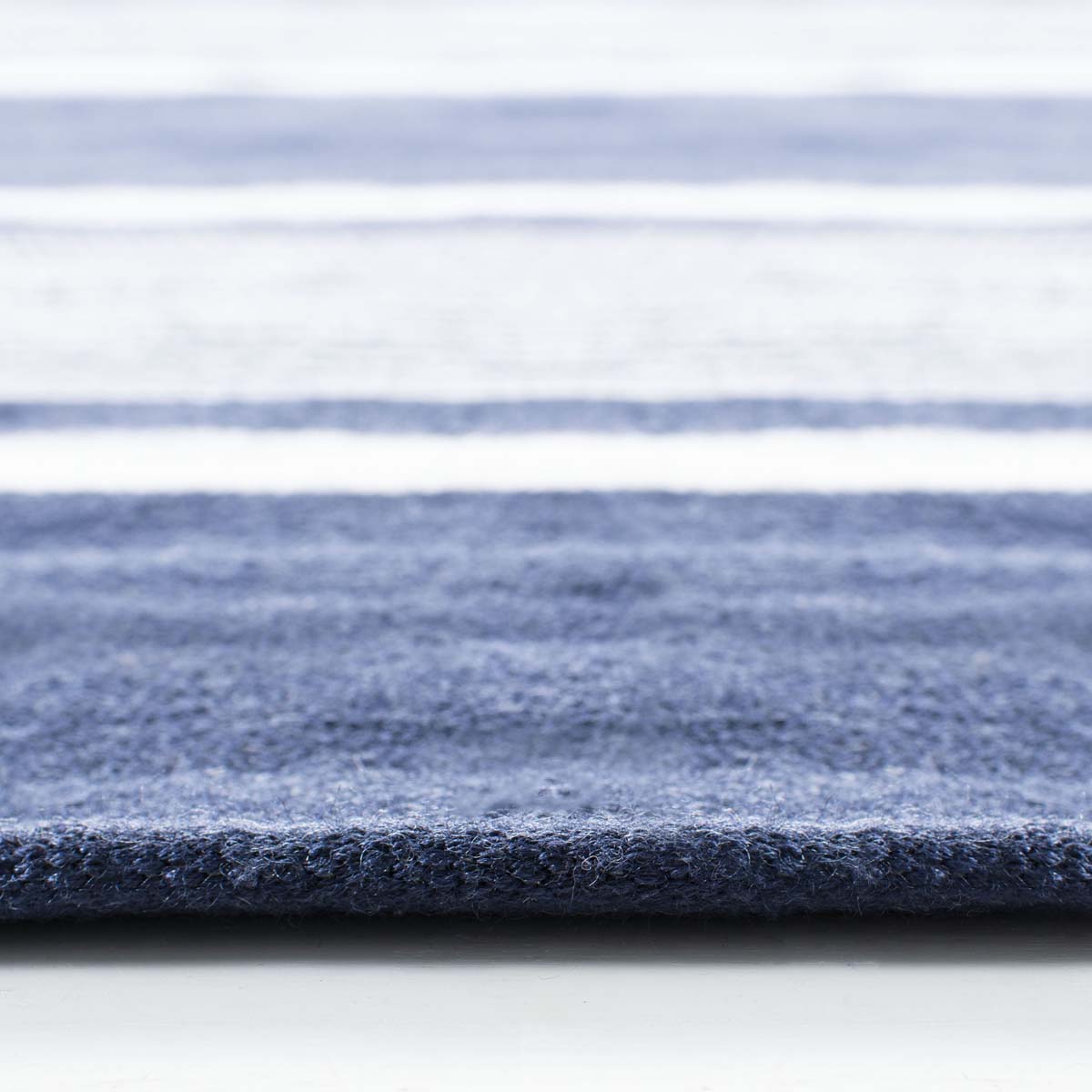 Lauren Ralph Lauren Hanover Stripe Rug, LRL2461 - NAVY