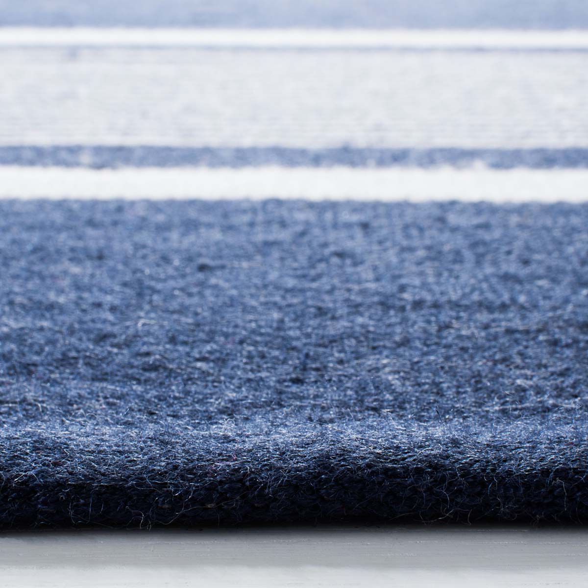 Lauren Ralph Lauren Hanover Stripe Rug, LRL2461 - NAVY