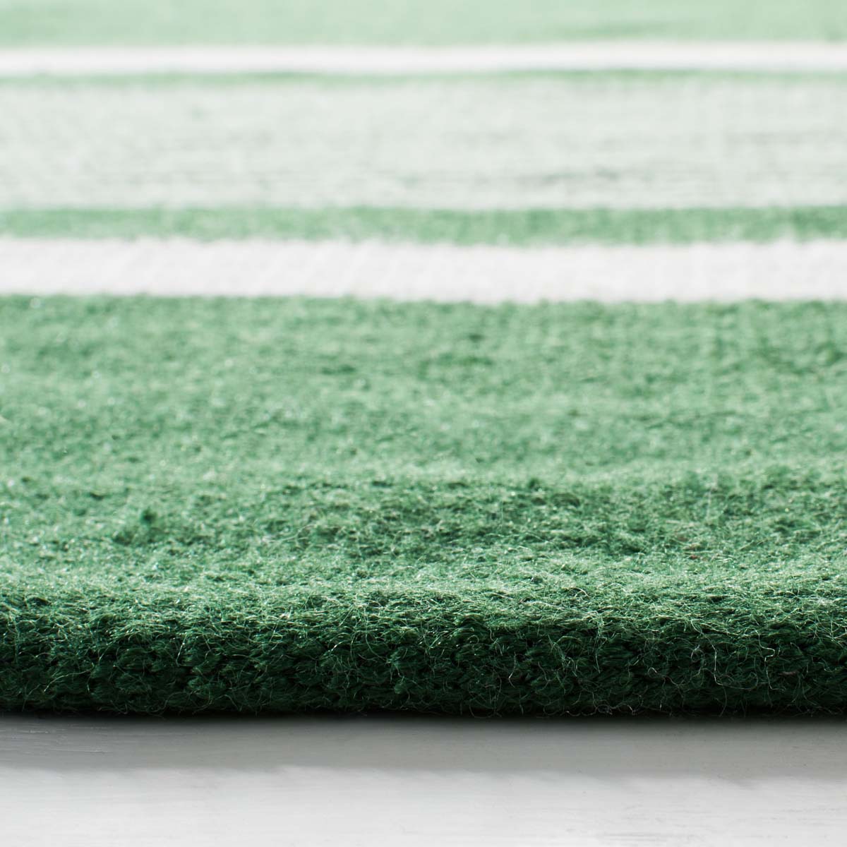 Lauren Ralph Lauren Hanover Stripe Rug, LRL2461 - GREEN