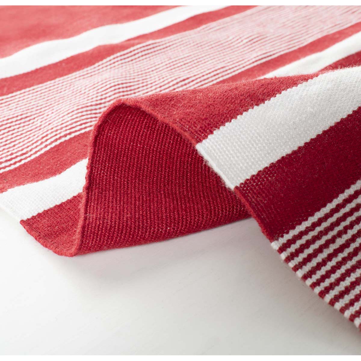 Lauren Ralph Lauren Hanover Stripe Rug, LRL2461 - RED