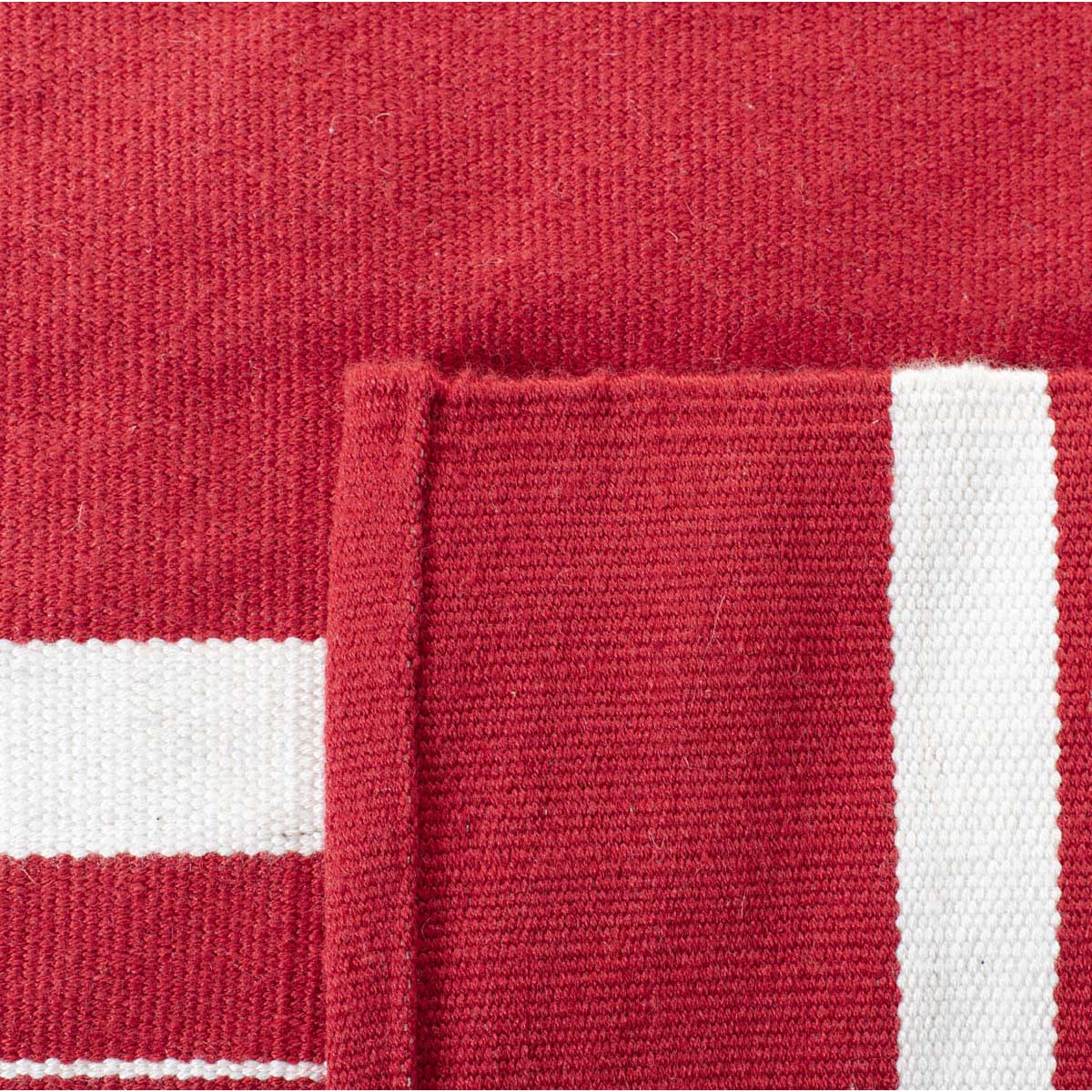 Lauren Ralph Lauren Hanover Stripe Rug, LRL2461 - RED