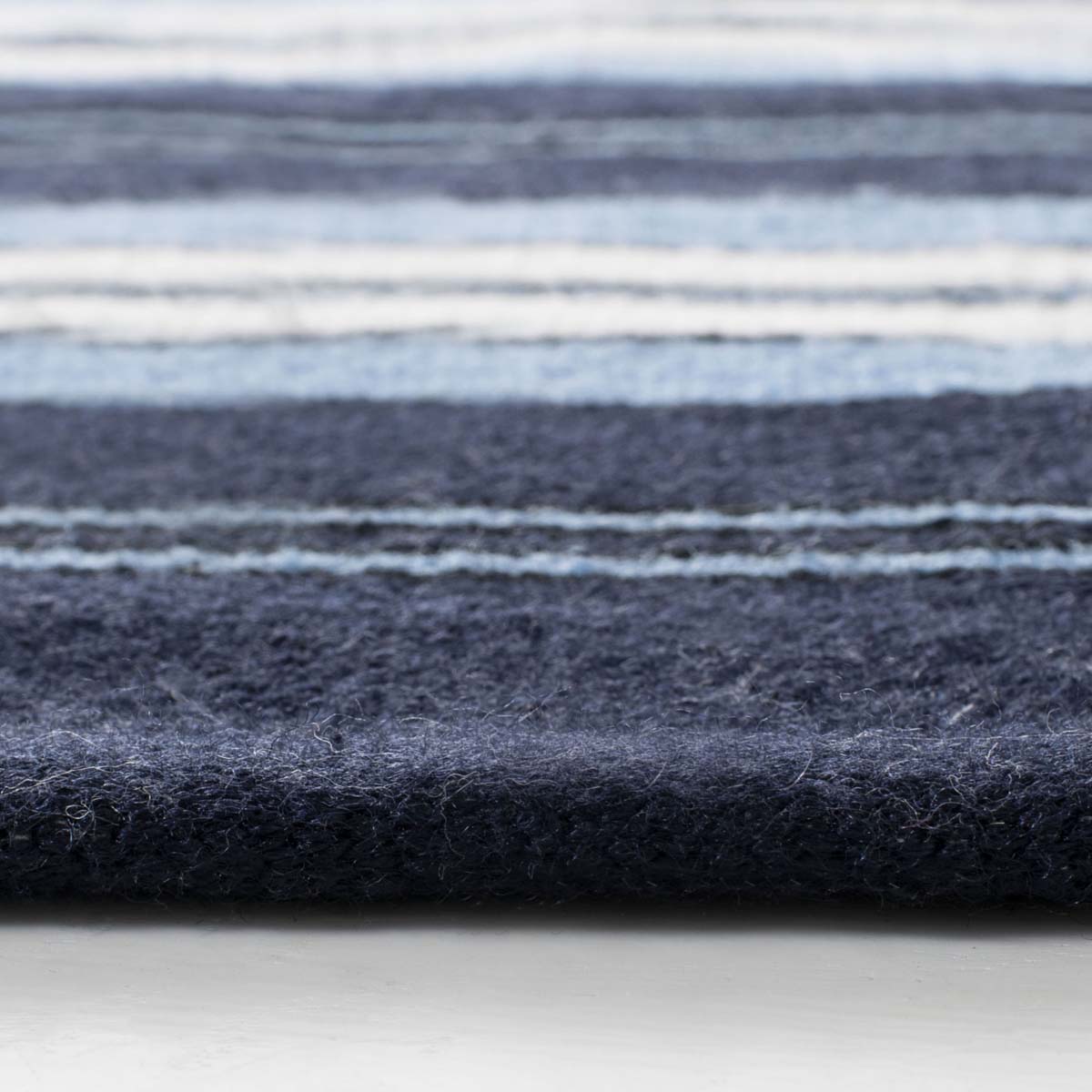 Lauren Ralph Lauren Leopold Stripe Rug, LRL2462 - NAVY