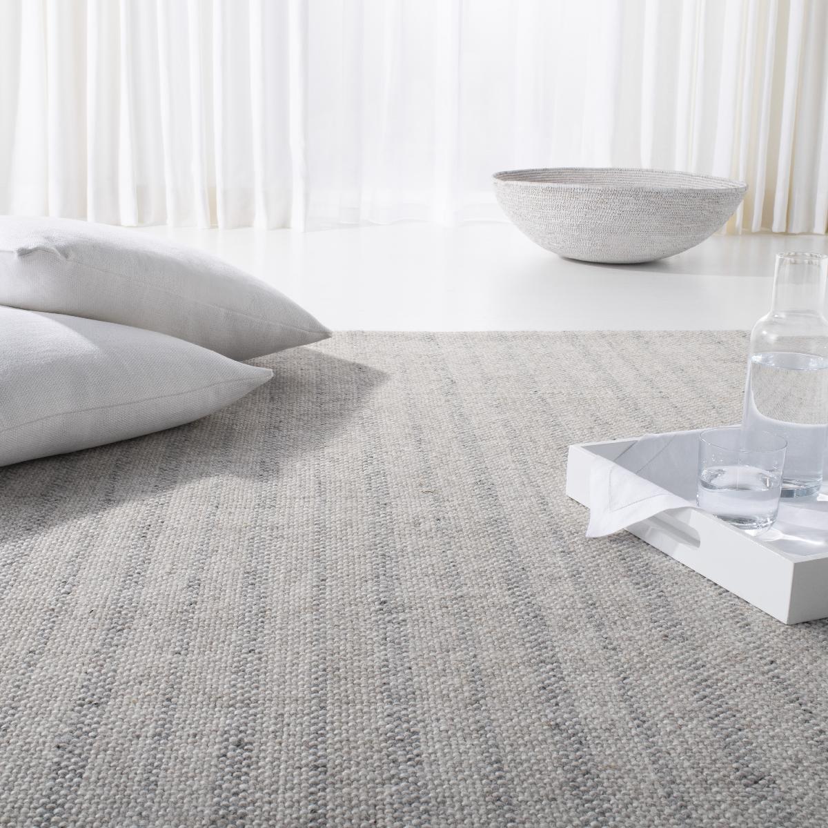 Lauren Ralph Lauren Miles Stripe Rug, LRL6400 - SILVER