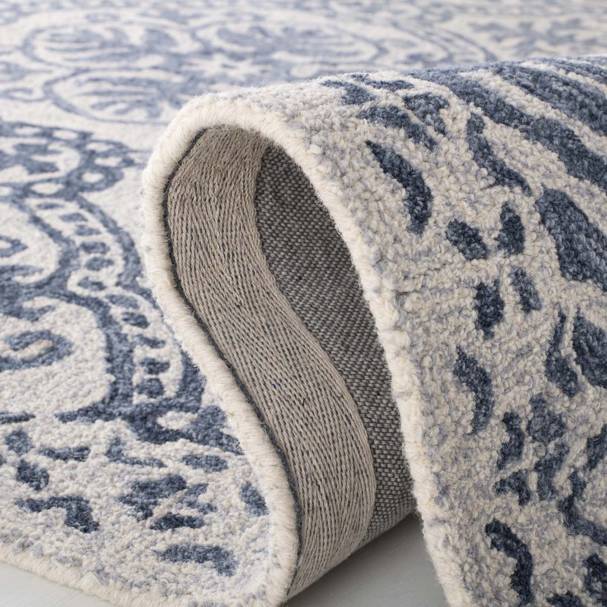Lauren Ralph Lauren Nina Rug, LRL6606 - Navy / Ivory