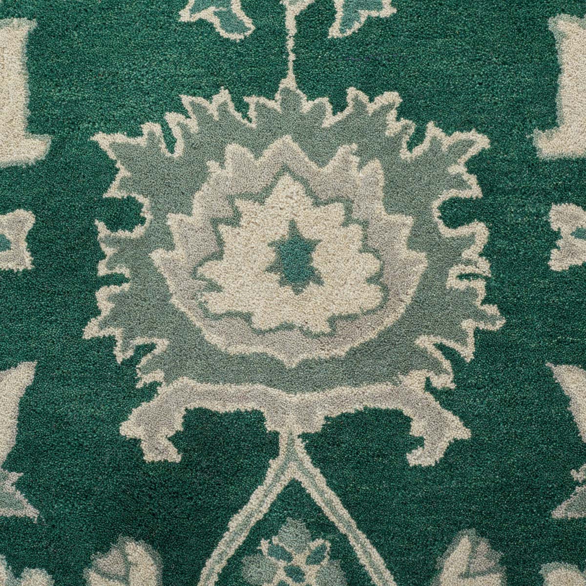 Lauren Ralph Lauren 6950 Rug, LRL6950 - DARK GREEN