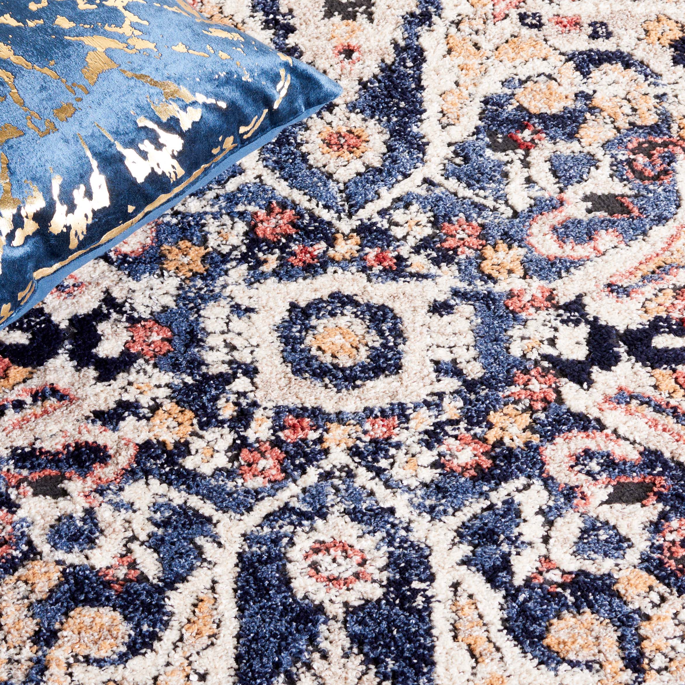 Safavieh Luna 103 Rug, LUN103 - Navy / Beige