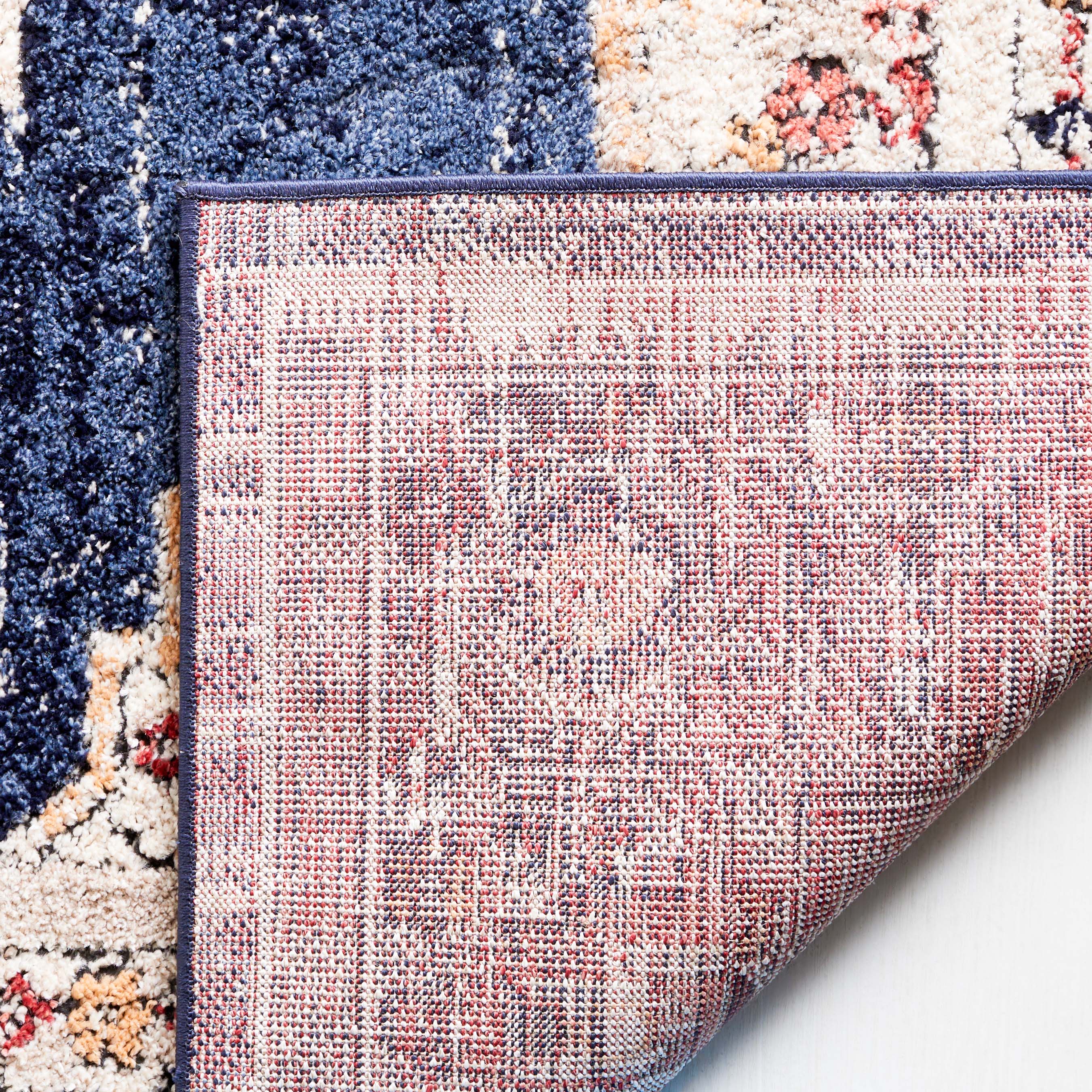Safavieh Luna 103 Rug, LUN103 - Navy / Beige