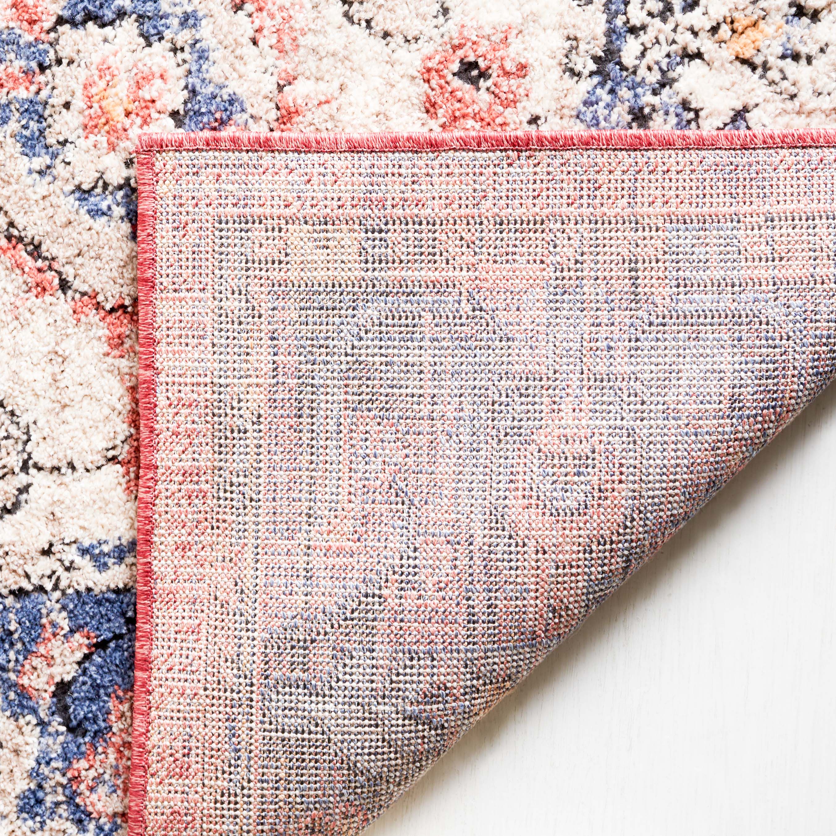 Safavieh Luna 106 Rug, LUN106 - Beige / Blue Rust