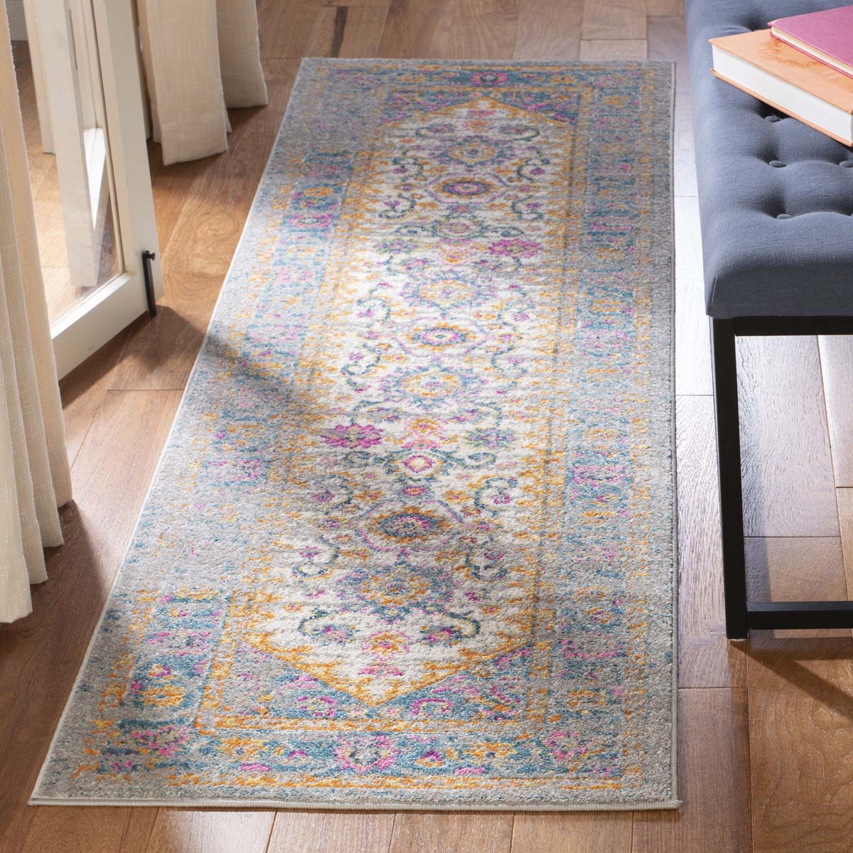 Safavieh Madison 122 Rug, MAD122 - LIGHT GREY / FUCHSIA