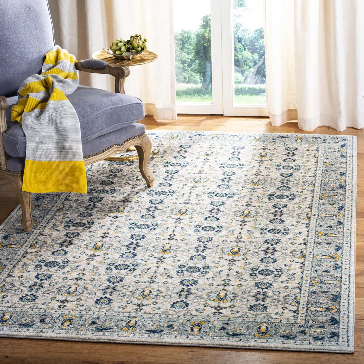 Safavieh Madison 151 Rug, MAD151 - IVORY / NAVY