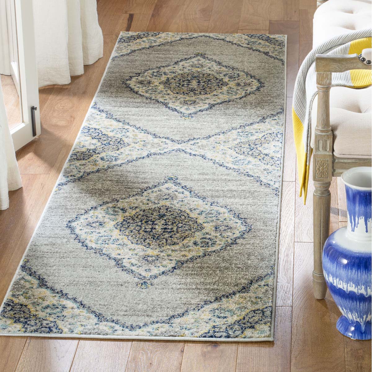 Safavieh Madison 153 Rug, MAD153 - LIGHT GREY / BLUE