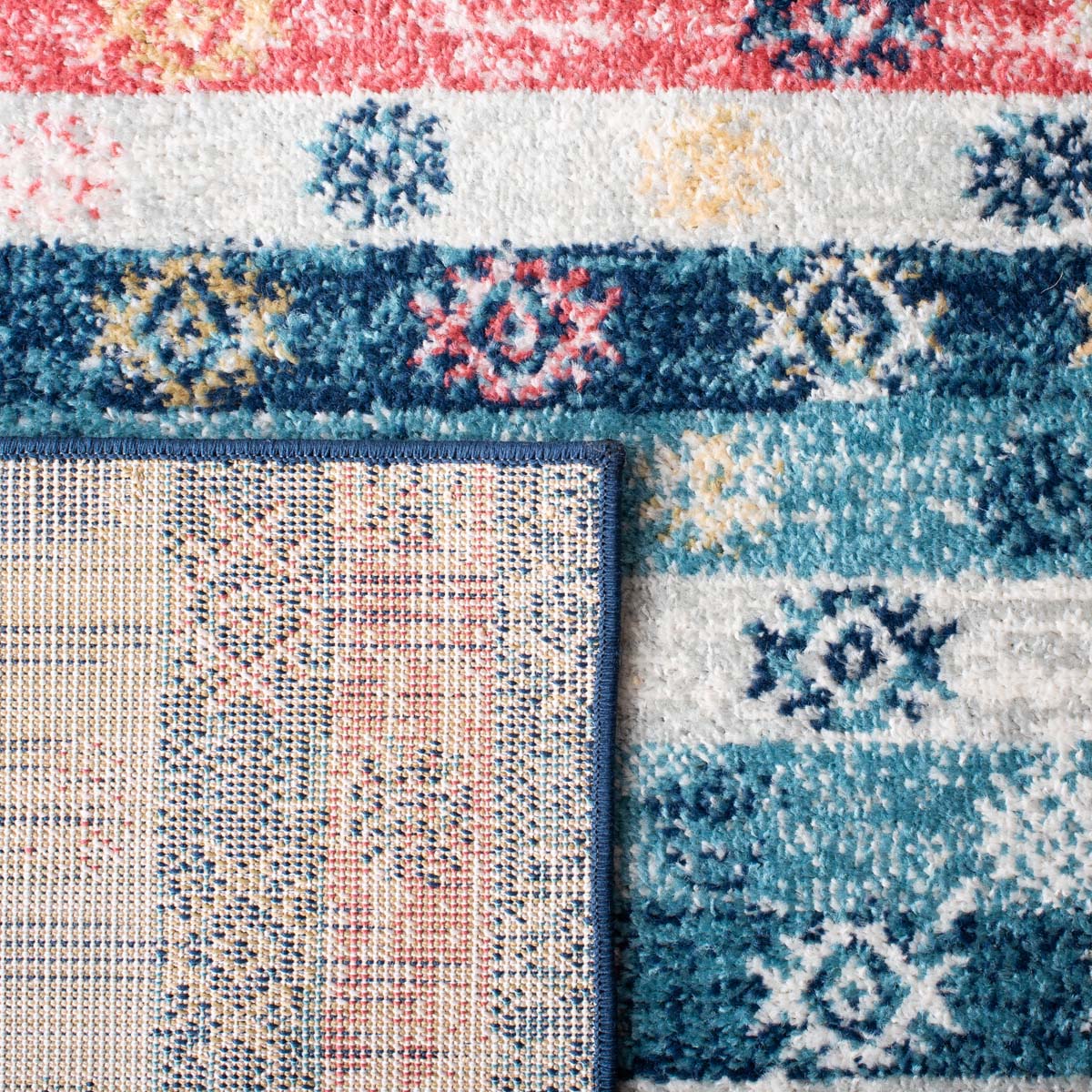 Safavieh Madison 773 Rug, MAD773 - NAVY / IVORY