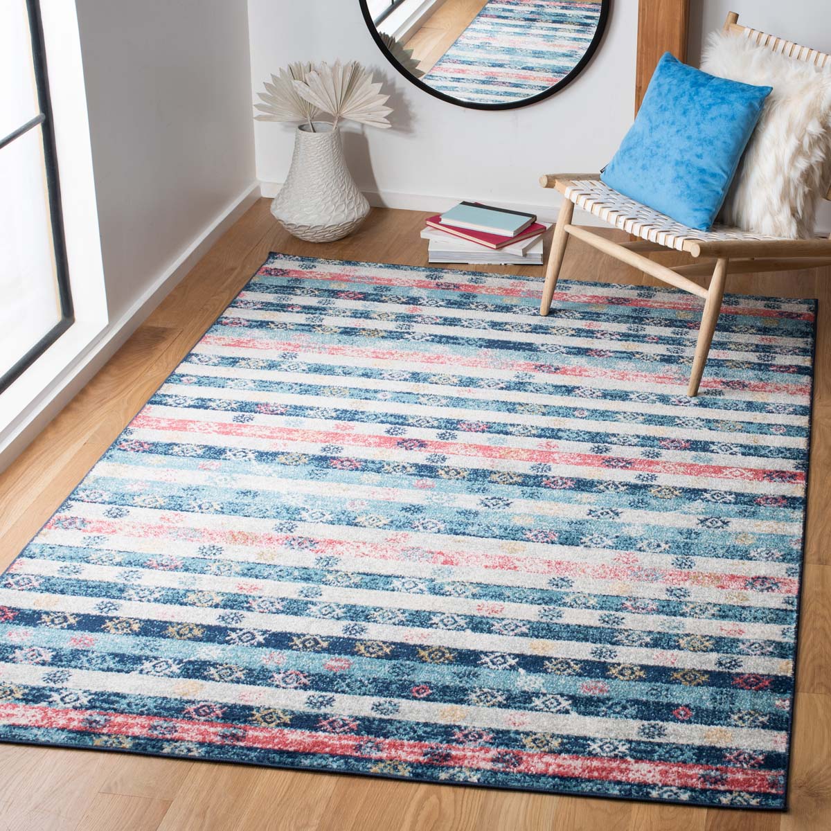 Safavieh Madison 773 Rug, MAD773 - NAVY / IVORY