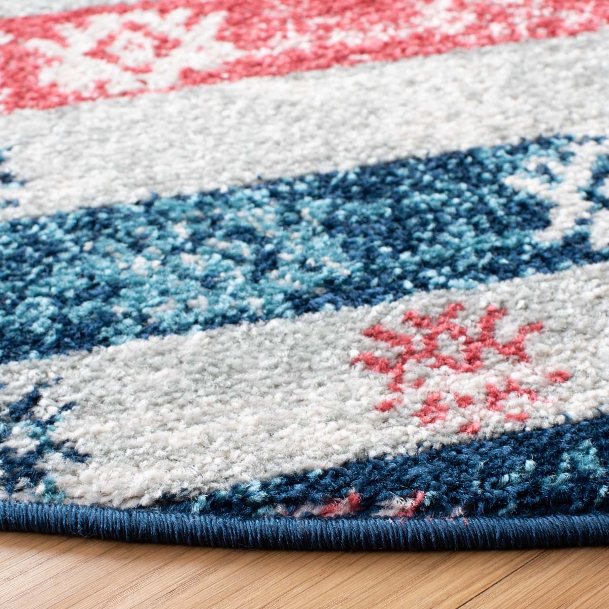 Safavieh Madison 773 Rug, MAD773 - NAVY / IVORY