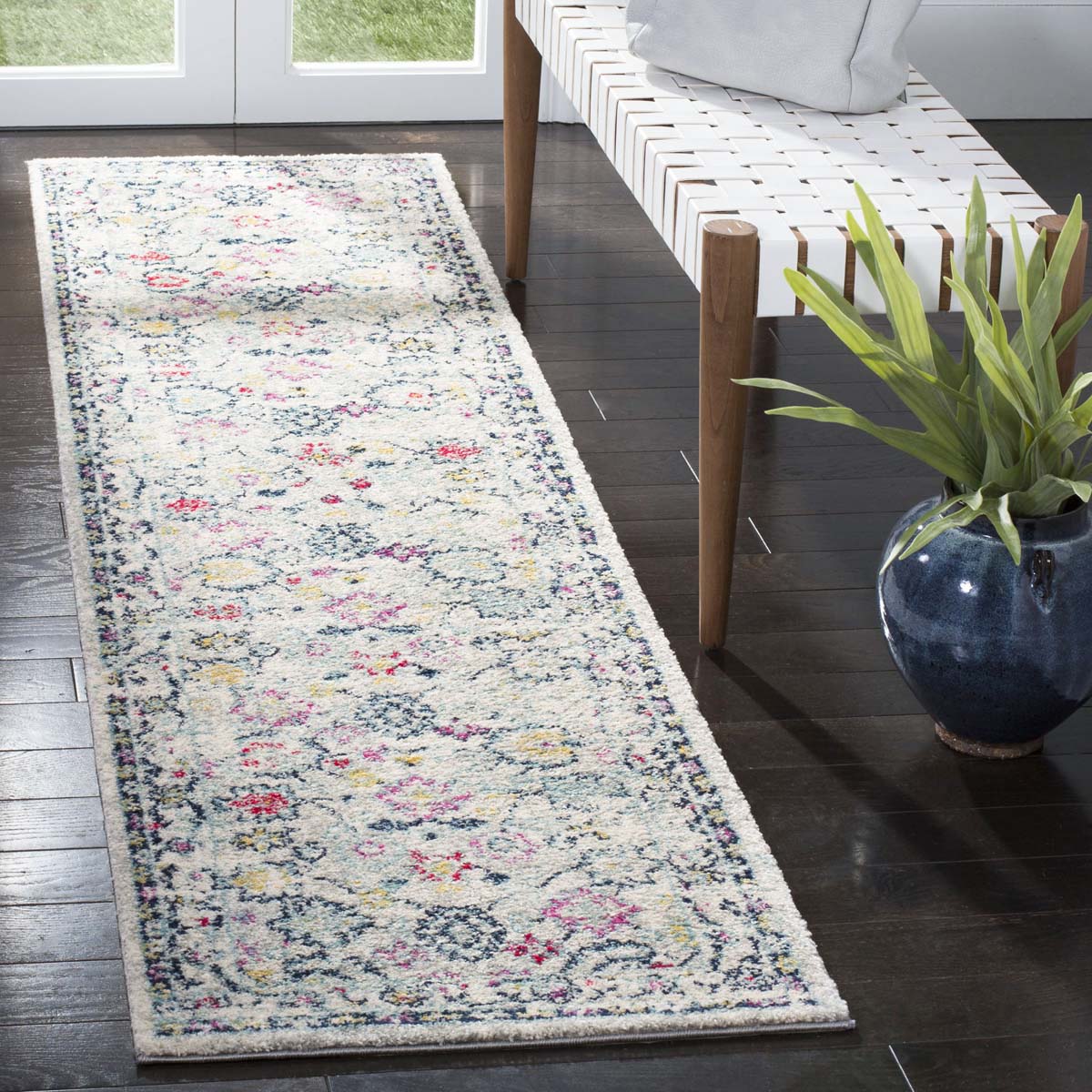 Light Grey / Fuchsia