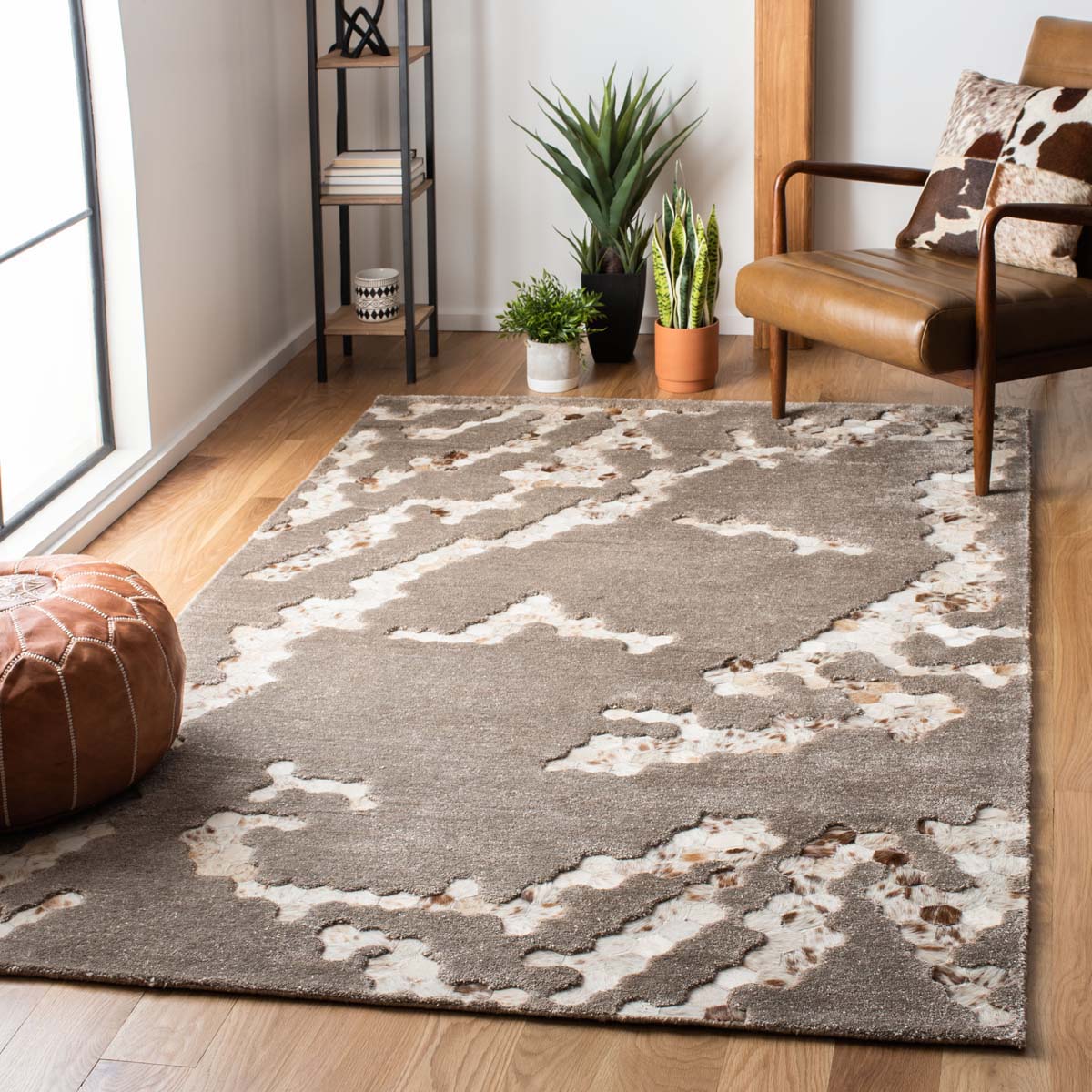 Safavieh Manhattan 101 Rug, MAN101 - Taupe
