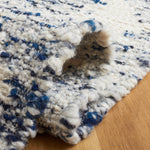 Safavieh Manhattan 351 Rug, MAN351 - Ivory / Blue