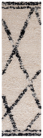 Safavieh Manhattan 352 Rug, MAN352 - Ivory / Black
